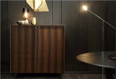 Hótel trévínskápur